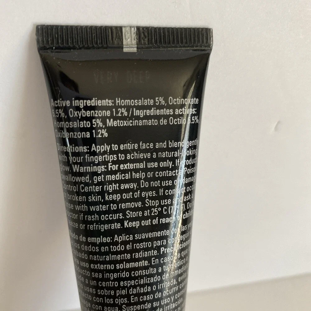 Mary Kay CC Cream Sunscreen Broad Spectrum SPF 15 Very Deep 086620 No Box‎
